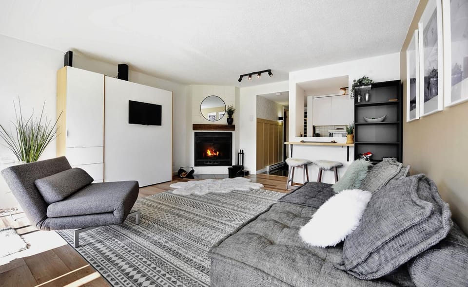 26#41 Chemin du Hameau (studio) Apartment in Quebec