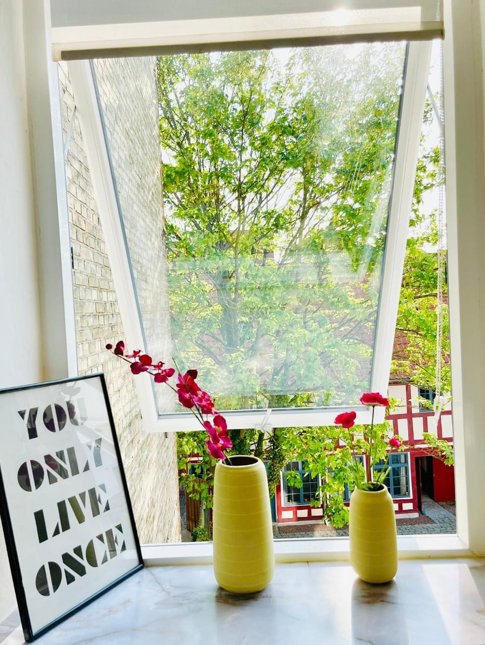 Day, Garden, View (from property/room), Decorative detail, Garden view