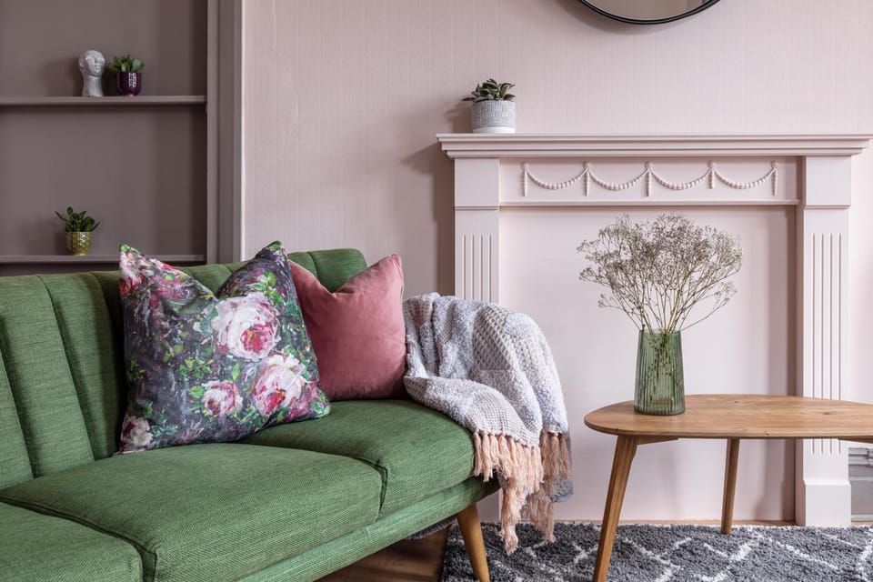 Living room, Seating area