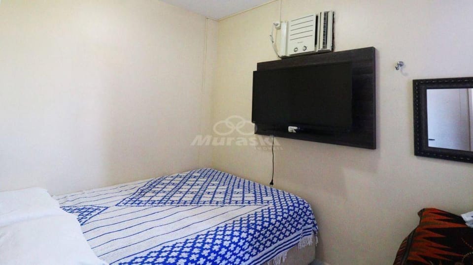 Bed, TV and multimedia, air conditioner
