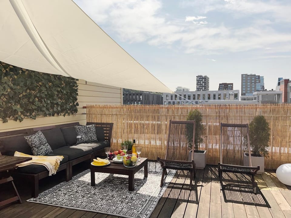 Day, View (from property/room), Balcony/Terrace, Seating area