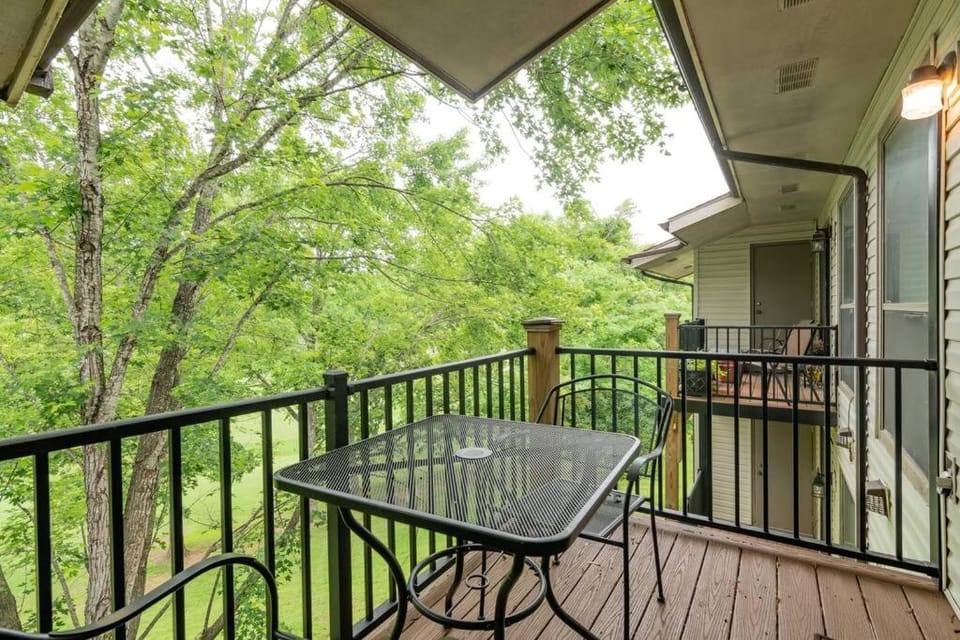Day, View (from property/room), Balcony/Terrace, Garden view