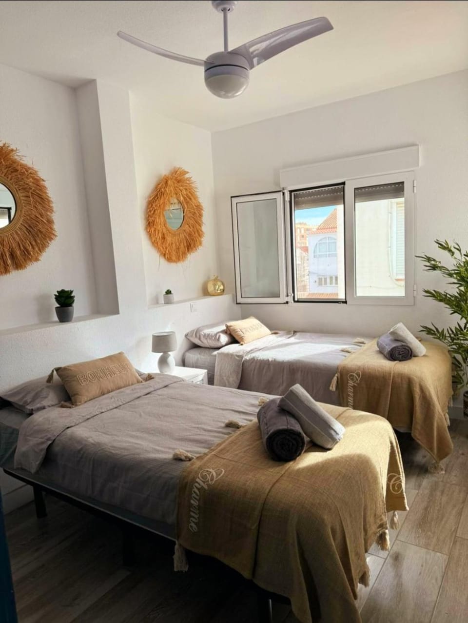 Apartamento Nella, 300 m from the beach plus swimming pool Apartment in Torrevieja