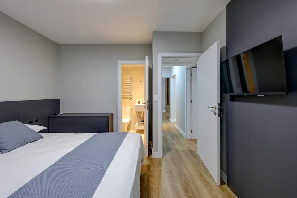 Apartamento a 50m da praia Apartment in Camboriú