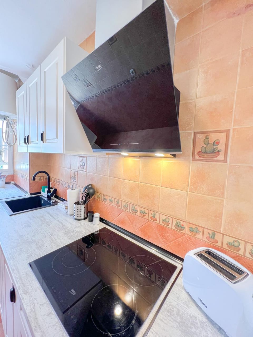Kitchen or kitchenette, stove