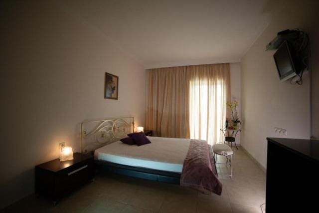 Chateau de Georges Hotel in Peloponnese Region