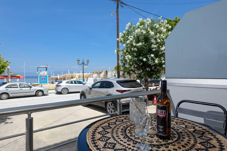 Chara Sea View Luxury House Apartment in Thasos