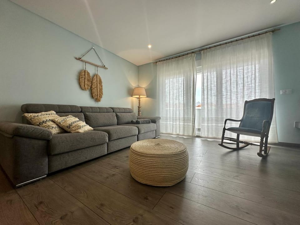 Beach Retreat Apartment in Lisbon District