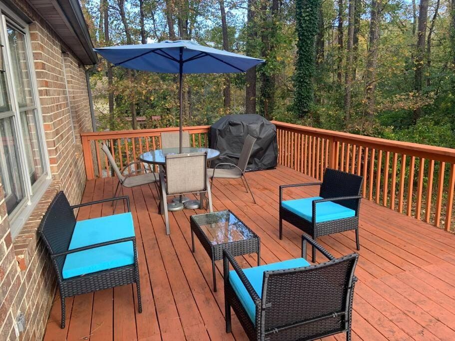 Renovated 3bedroom 2.5bath 2 story house w/ garage House in Georgia