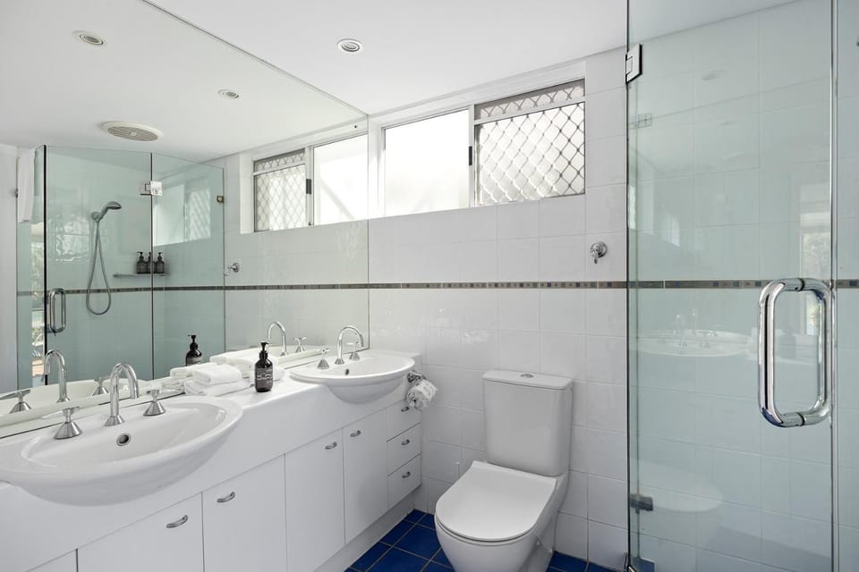 Noosa Haven Apt 6 Riverside Retreat Apartment in Noosa Heads