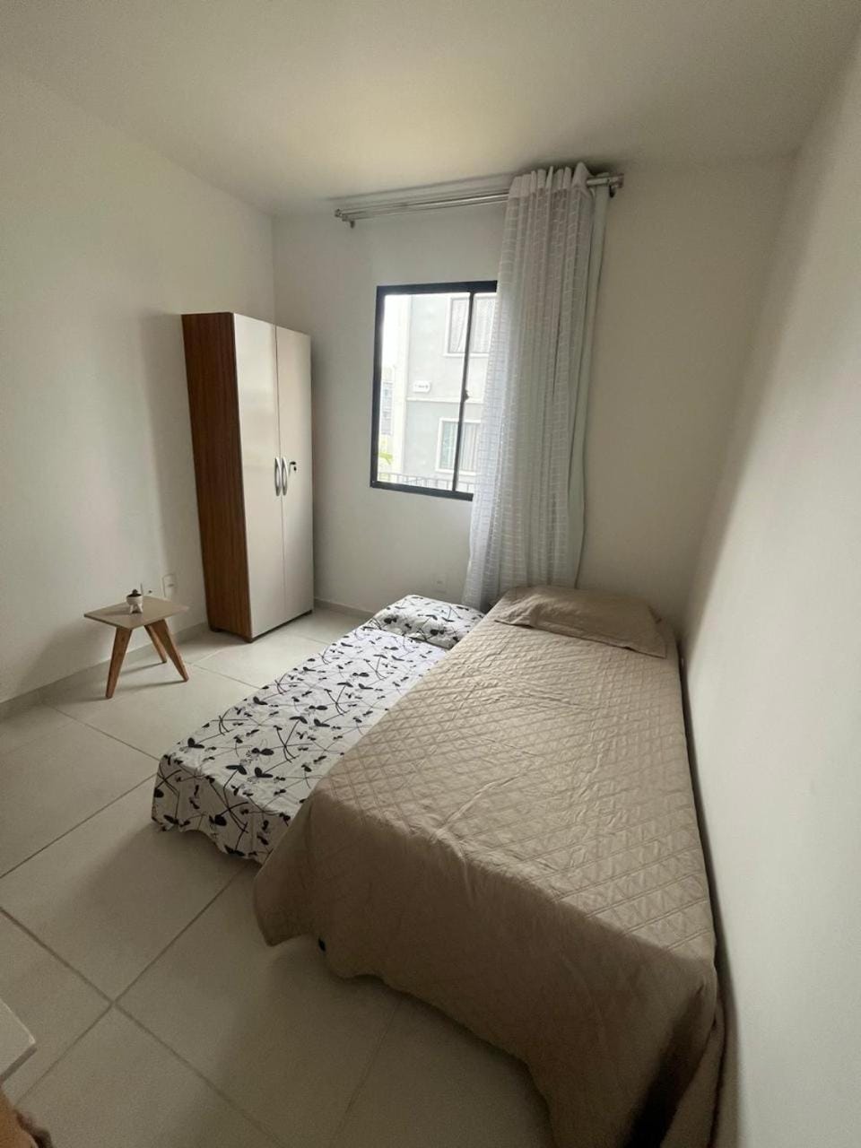 Bed, Photo of the whole room, wardrobe