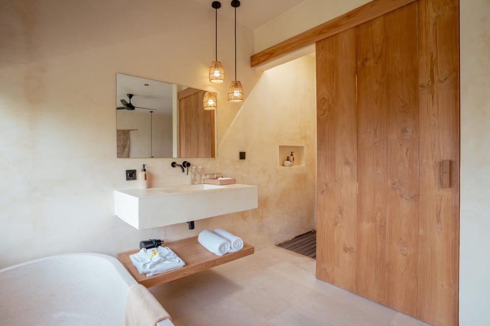 Bathroom, Bath, towels