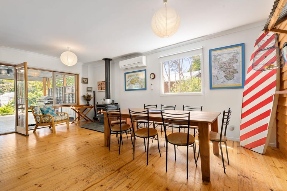 Pet Friendly Island Garden Retreat in Cowes House in Cowes