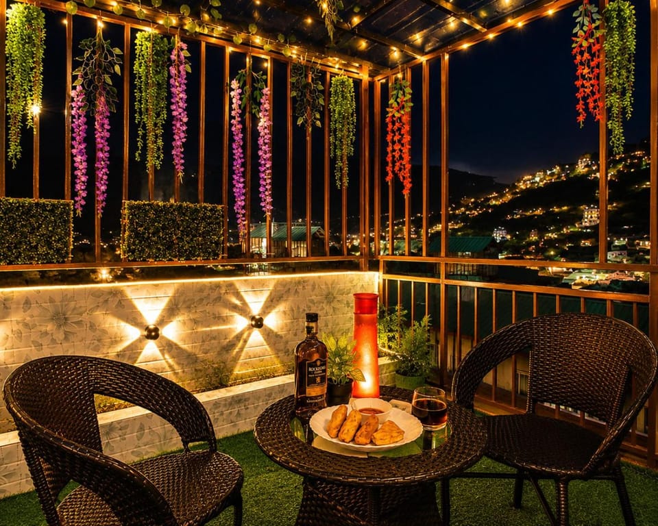 Night, View (from property/room), Balcony/Terrace