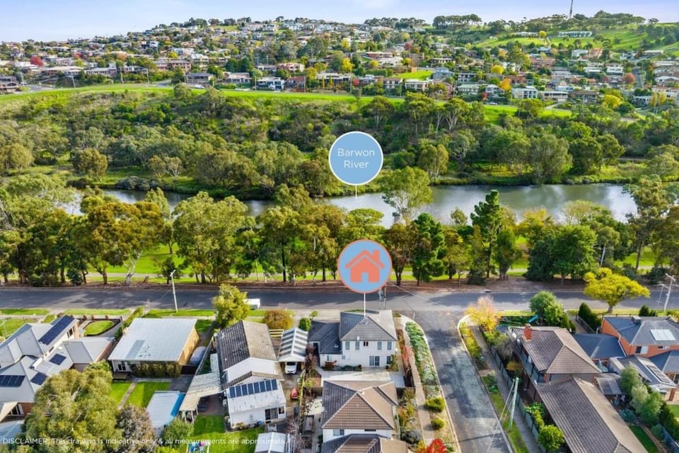 Retreat on Gairloch I Geelong River Hideaway House in Geelong