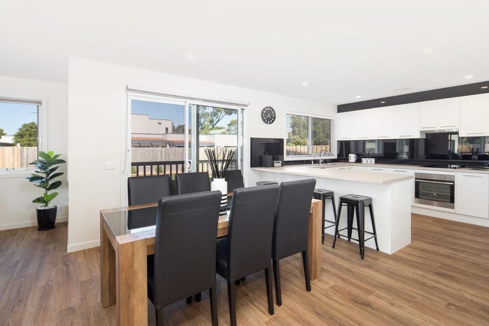 Luxe on Steele House in Cowes
