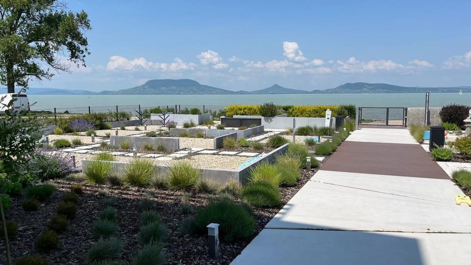 BBQ facilities, Children play ground, Garden, Lake view