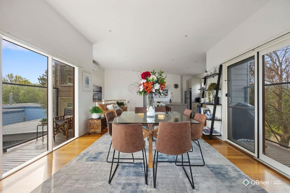 Red Rocks Beach Retreat Cowes Phillip Island House in Cowes