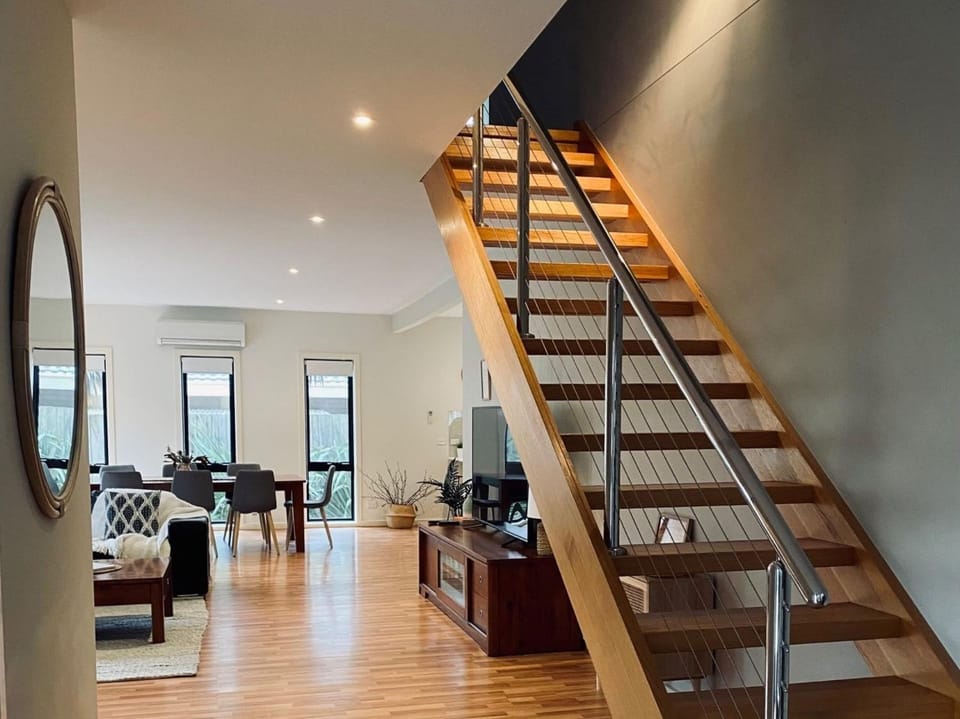 Urban Beach Sanctuary in the Heart of Cowes House in Cowes