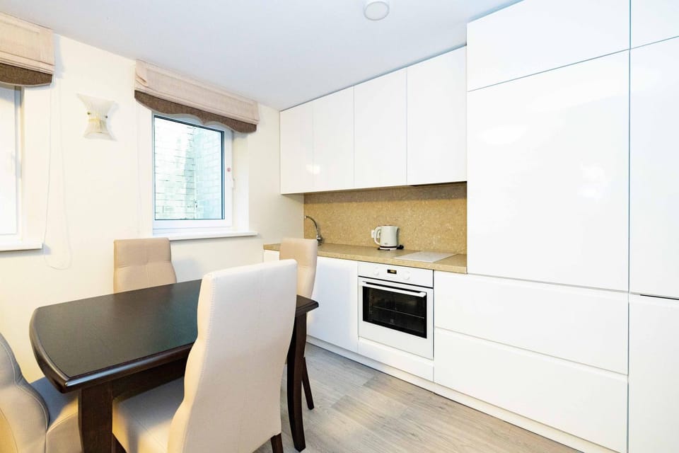 Kitchen or kitchenette, kitchen