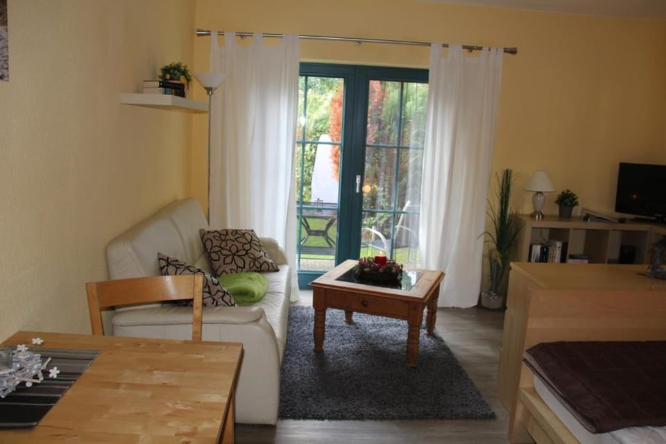 NEU! FeWo Haubentaucher 600 Meter vom Strand Apartment in Prerow