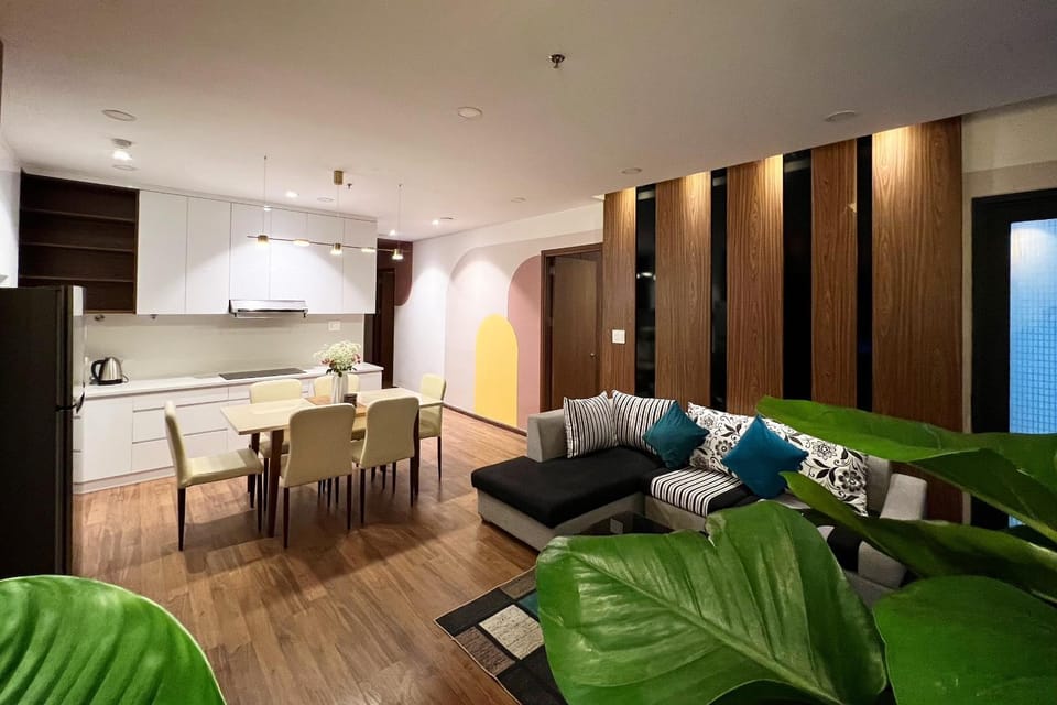 Kitchen or kitchenette, Living room, Seating area, Dining area, minibar