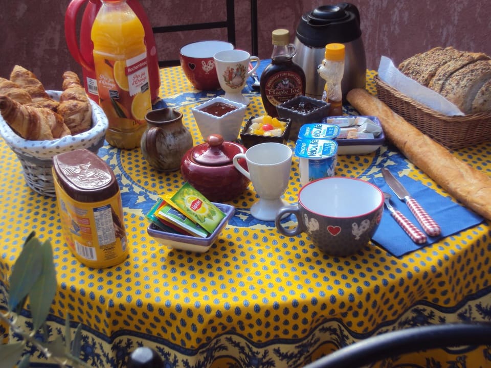 Continental breakfast