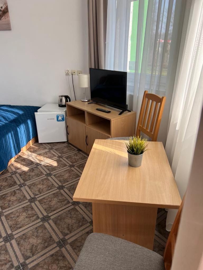 Communal lounge/ TV room, TV and multimedia, Living room