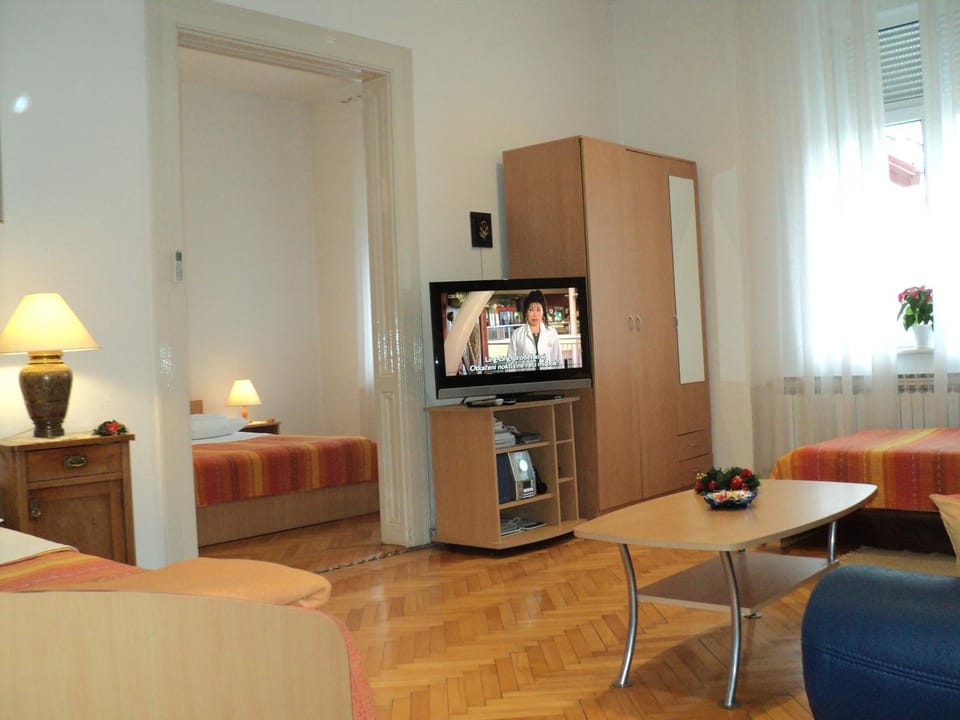 Living room, Bedroom