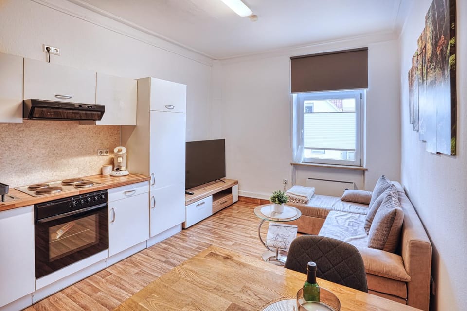 TV and multimedia, Kitchen or kitchenette, Living room, Dining area