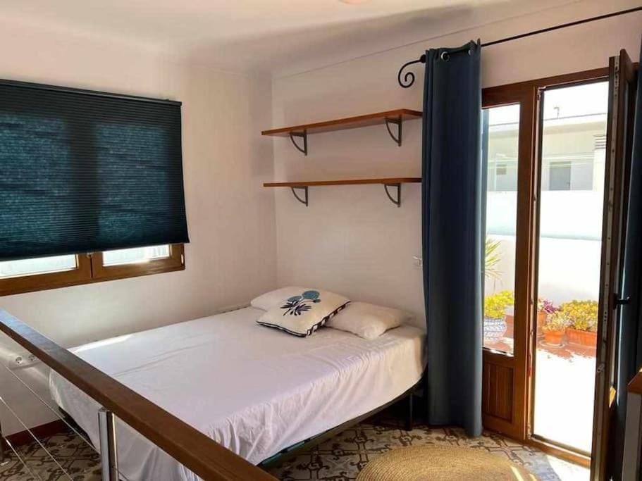 Casa Buganvilla House in Barbate