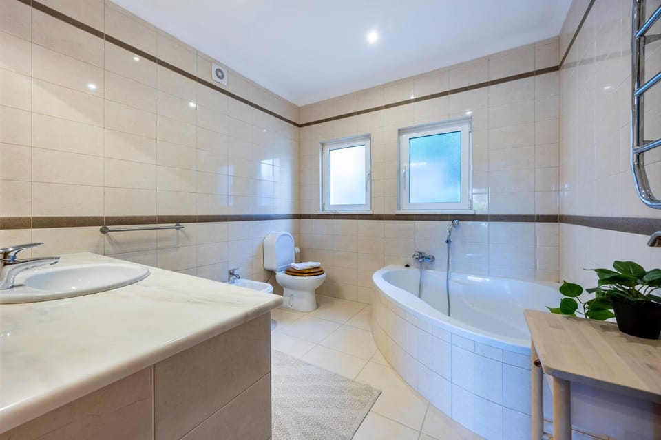 Burgau Sea View, Beach & Pool Villa Villa in Faro District