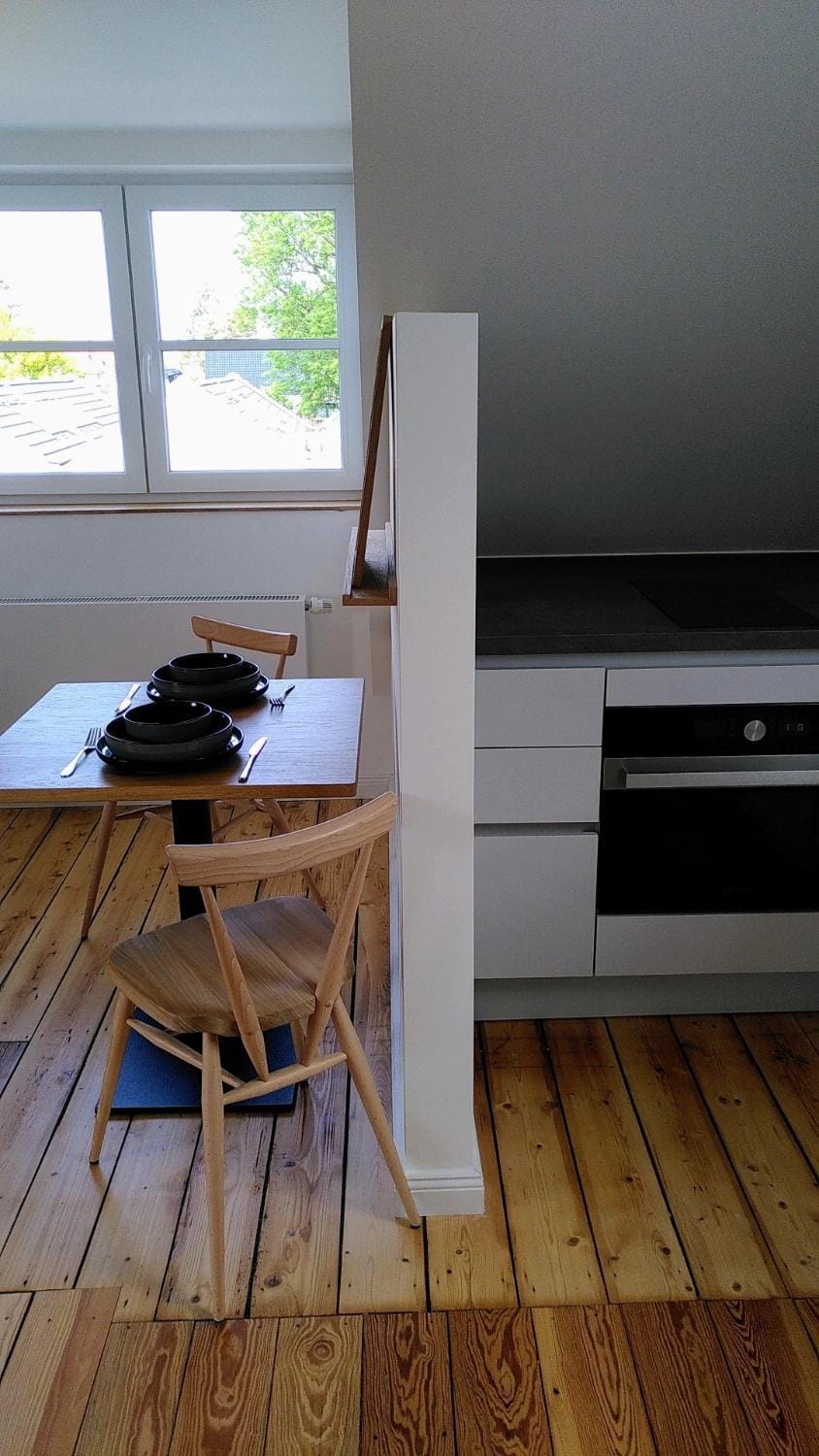 Kitchen or kitchenette, Dining area, minibar, pet friendly, stove