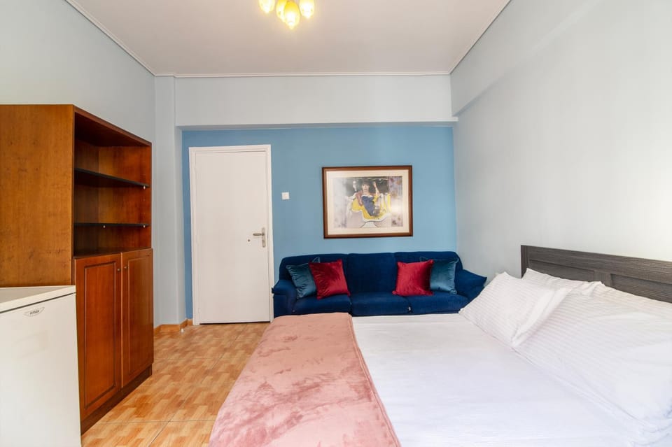 City Center Room Athens - Bravo Apartment in Athens