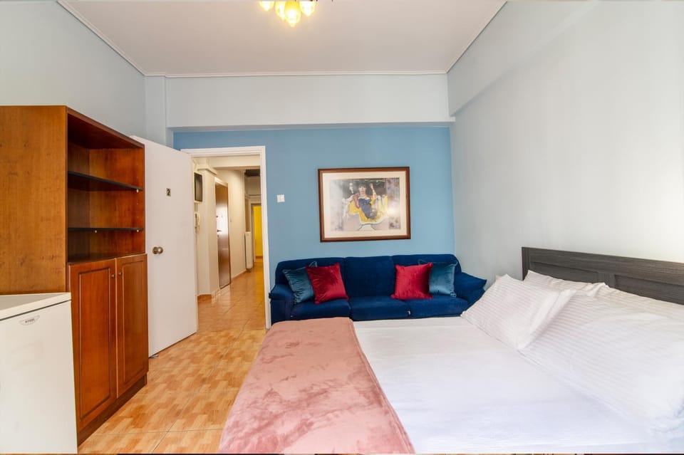 City Center Room Athens - Bravo Apartment in Athens
