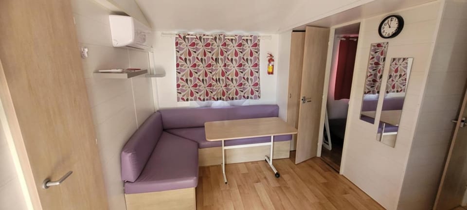 Mobile home climatisé Campground/ 
RV Resort in Occitanie