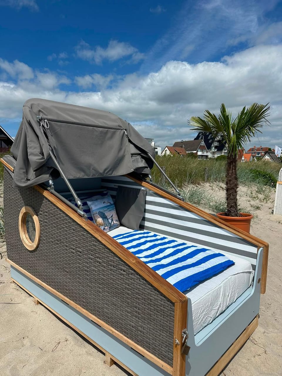 Zeitlos Hotel Garni Bed and Breakfast in Scharbeutz