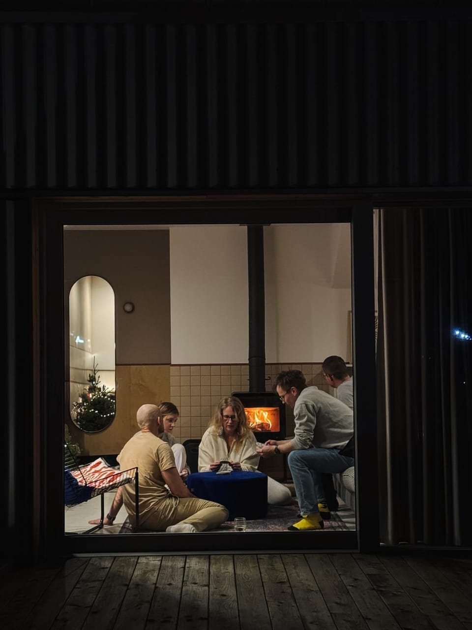Communal lounge/ TV room, Winter, Living room, fireplace