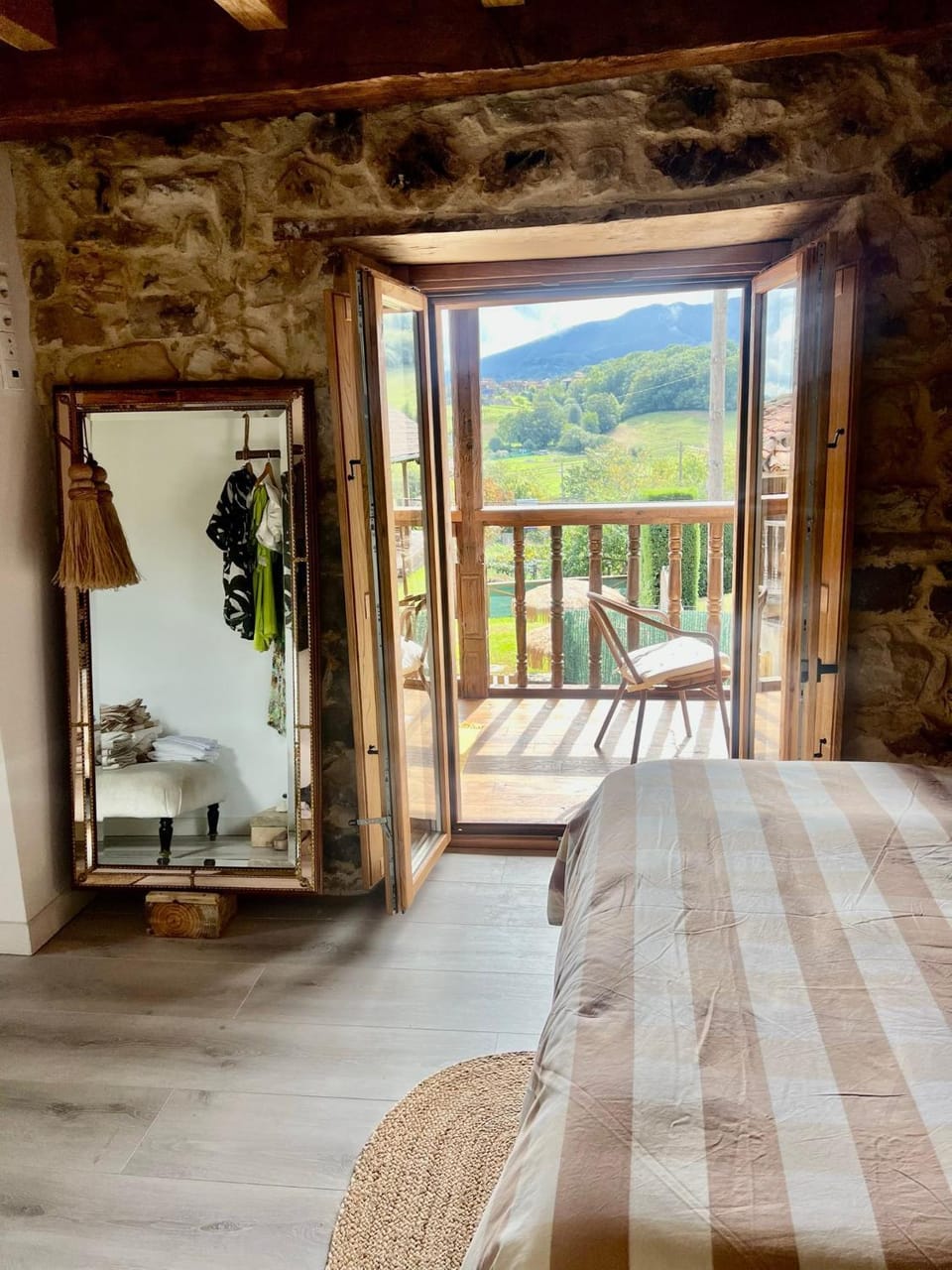 Natural landscape, View (from property/room), Bedroom, Mountain view