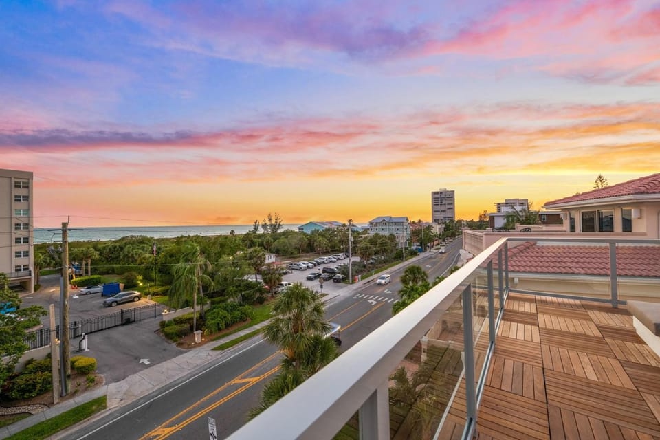 Neighbourhood, Other, City view, Sea view