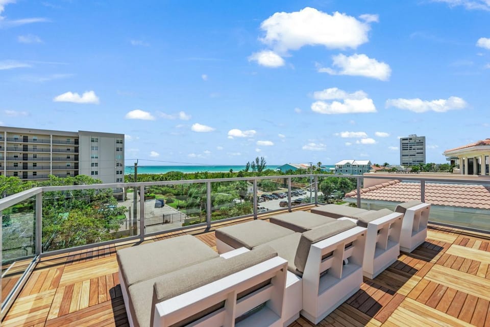 Balcony/Terrace, Seating area, Sea view