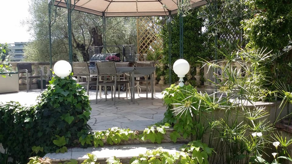 Le Poulailler Chalet in Vence