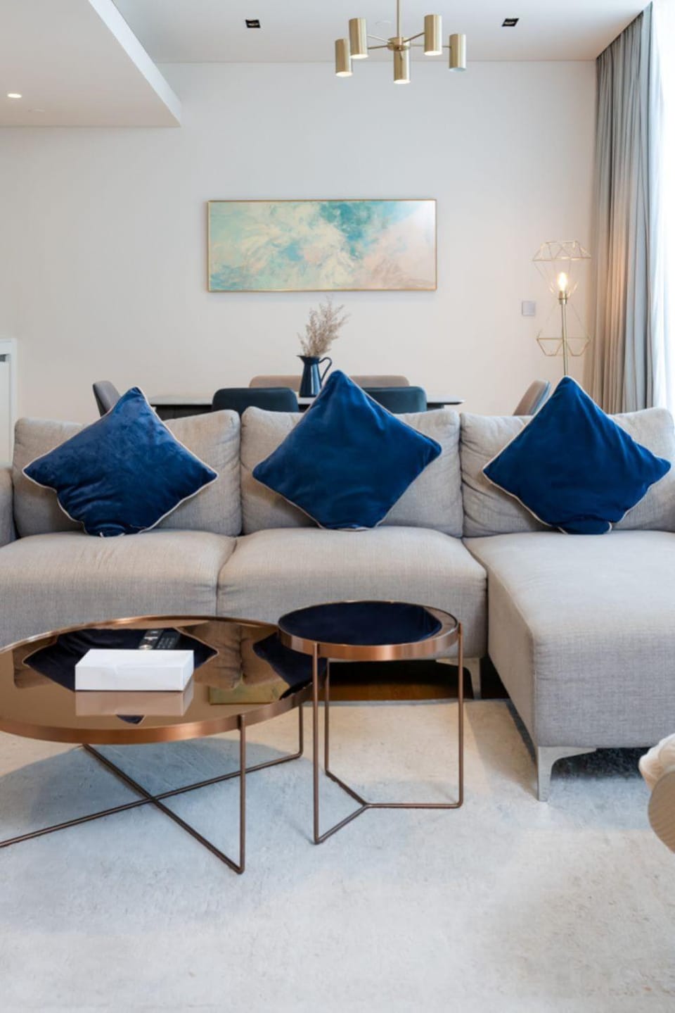 Nasma Luxury Stays - Gorgeous Waterfront Apt With Incredible Sea Views Apartment in Dubai