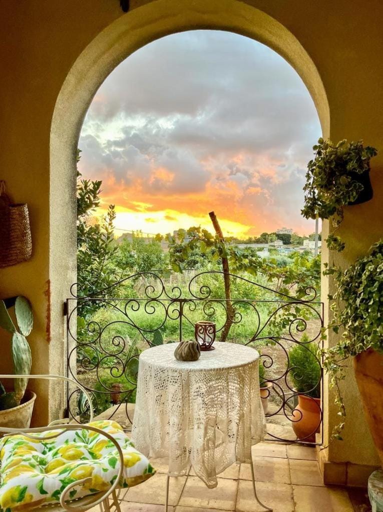 La finestra sul limone Bed and Breakfast in Sicily
