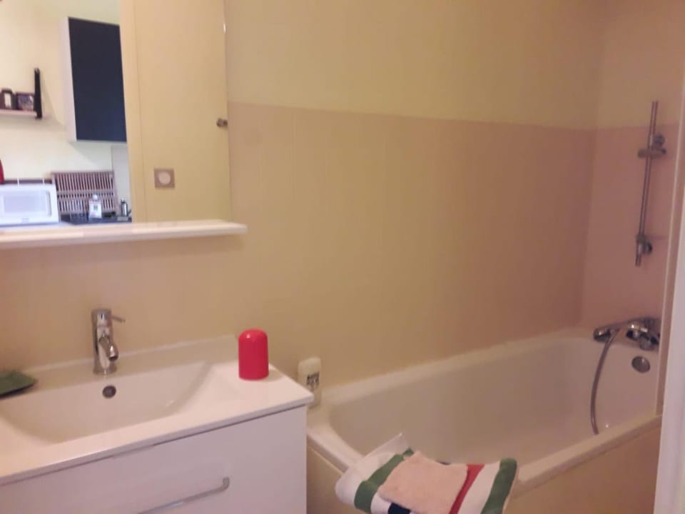 STAYHOME BZH - Soleil levant Apartment hotel in Quimper