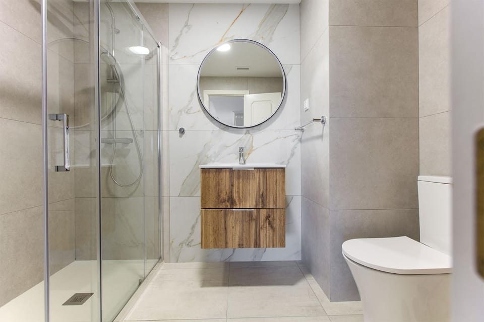 Shower, Bathroom