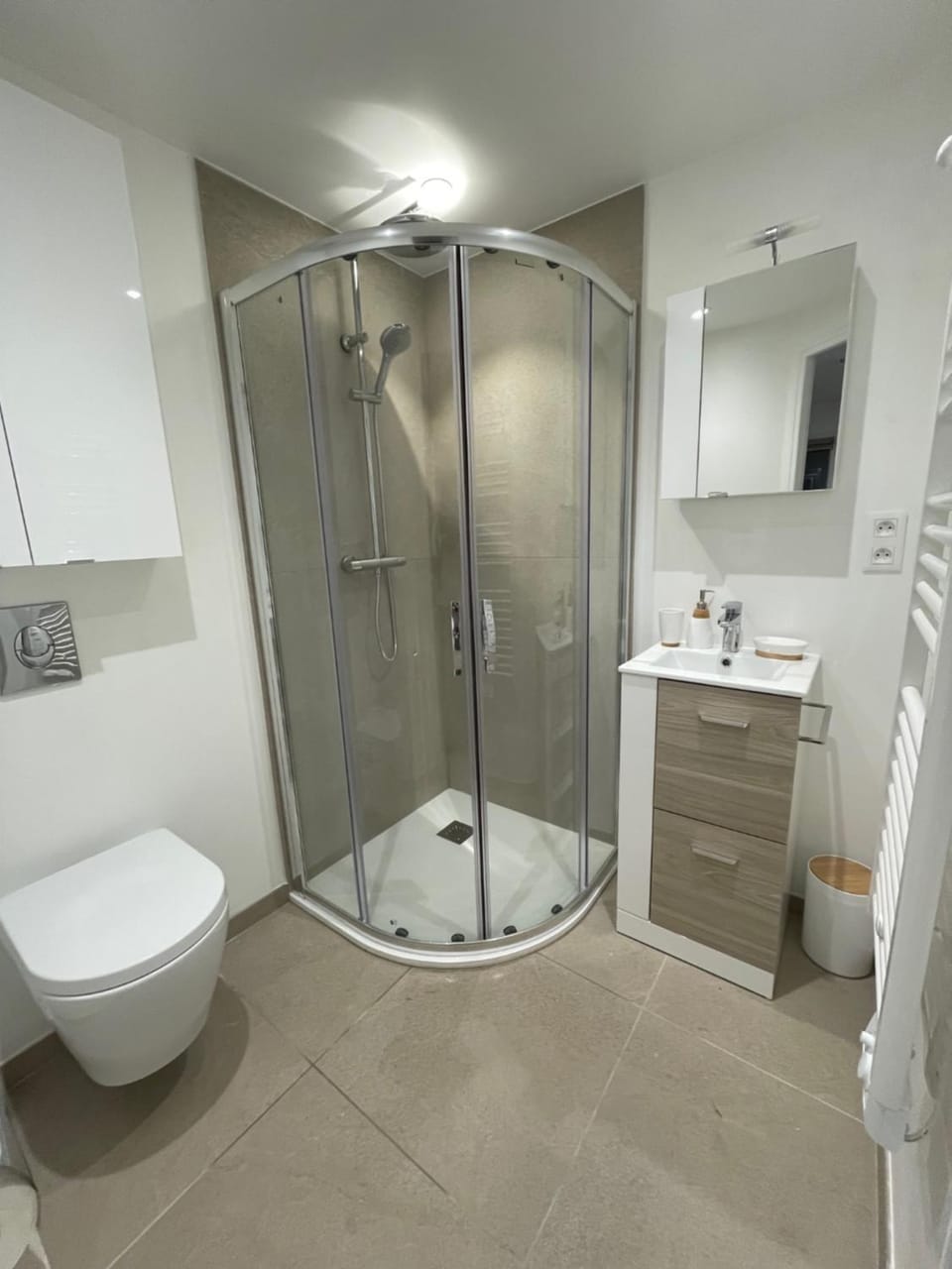 Shower, Bathroom