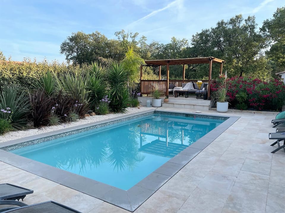 Garden, Seating area, Garden view, Swimming pool