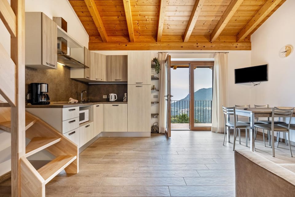 Property building, Kitchen or kitchenette, Living room