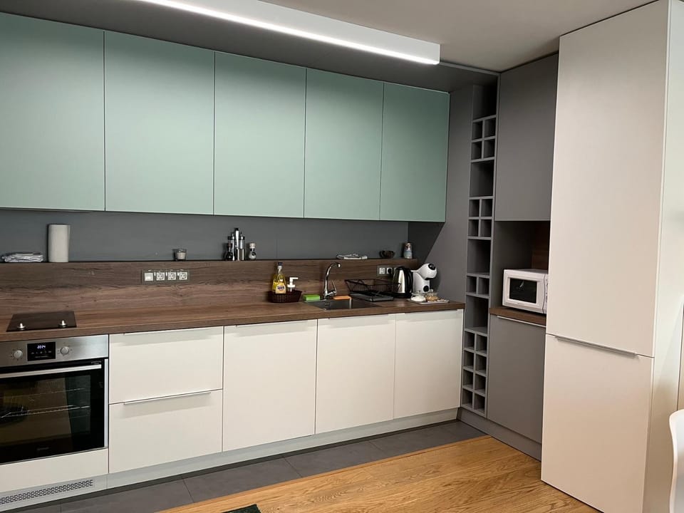 Living room, kitchen